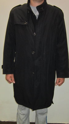 Плащ-Пальто фірма FANTASTIK CAPRICE на шерстяній підкладці,яка відстібається