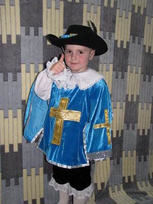 Карнавальный костюм Мушкетер для мальчика на Новый Год