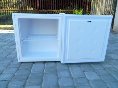 Cвіжак Холодильник Mini Amica Germany 2013р 40l