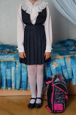 Новый школьный фирменный сарафан для девочки синий, черный. 34-40, рост134-156