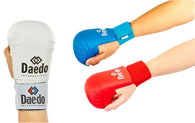 Перчатки для карате накладки карате Daedo 5076 размер S-L 3 цвета