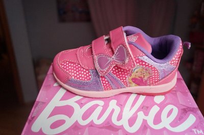 Кроссовки для девочки розовые Barbie, новые р.26,27,28,29