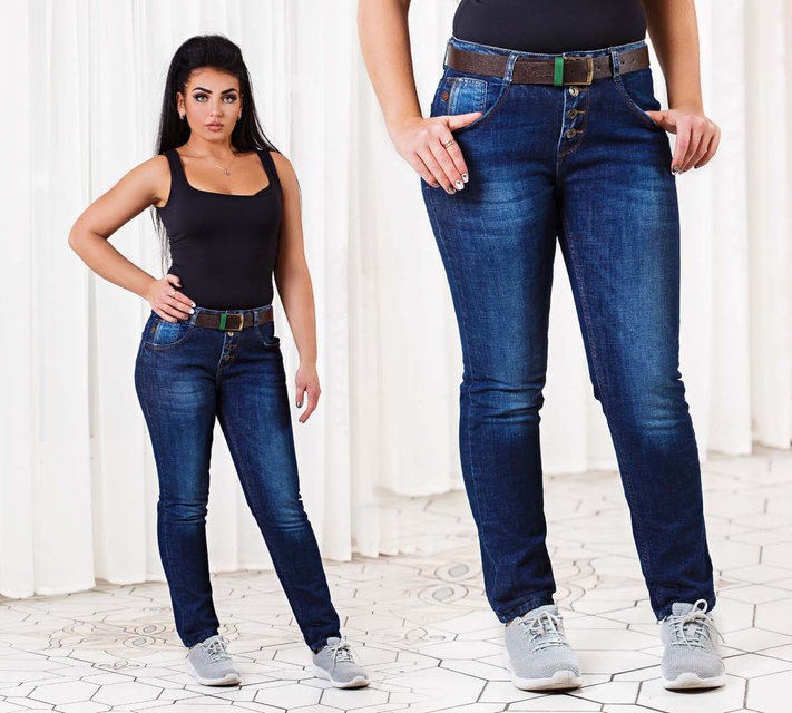 Купить джинсы 48 размера. Джинсы 50 размер женские. Джинсы 52 размера женские. Джинсы баталы. Женщины 50 размера в джинсах.