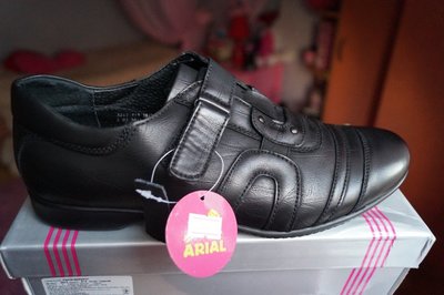 Туфли для мальчика, новые, черные, размеры 36,37,38