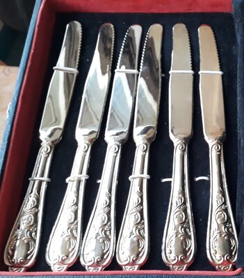 6 столовых приборов Нейзильбер Мельхиоровый набор позолота ложки ножи мельхиор Италия футляр
