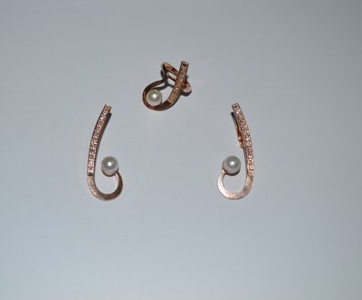комплект украшений серьги и кольцо позолота клейма искусственный жемчуг камни отличное состояние