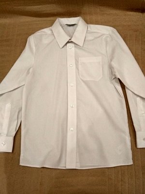 Продам новую ,фирменную BHS, рубашку 7-9 лет.