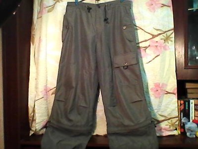 Муж. классные брюки бренд-linrtez heroez Размер M много карманов, Ширина пояса-80 см. Длина-109 см.