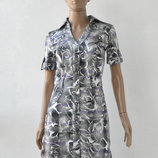 Вишукане плаття-сорочка з принтом 42-44 розміри -- 36-38 євророзміри . Розмір на вибір