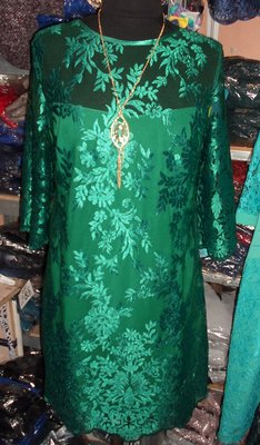 Шикарное элегантное изумрудное зеленое платье миди 52р