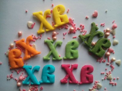 Сахарные буквы ХВ для украшения кондитерских изделий