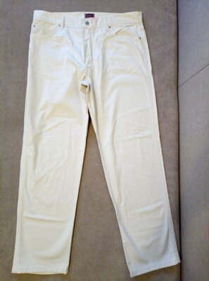 Брюки мужские фирмы Multiform Jeans италия р.52