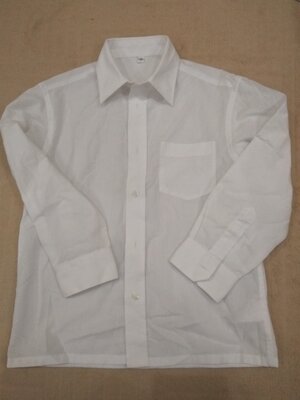 Продам в новом состоянии, фирменную Palomino, белоснежную рубашку, 4-6 лет.