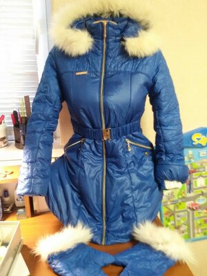 Куртка зима подстёжка флис 42-46 с рукавичками отстегиваються смотрите замеры