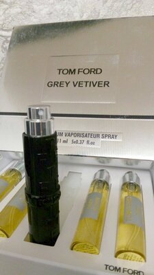 Tom ford Grey Vetiver Оригинал Миниатюра Travel Tube 11 мл Refillisl