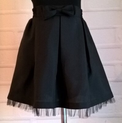 Черная юбка для девочек. школьная юбка. школьная форма. размеры 122-140