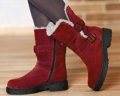 Женские бордовые натуральные замшевые зимние высокие ботинки с ремешками на низком ходу подошве замш