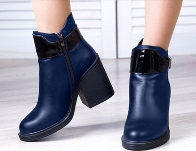Женские синие натуральные кожаные ботинки ботильоны на широком каблуке натуральная кожа деми зима