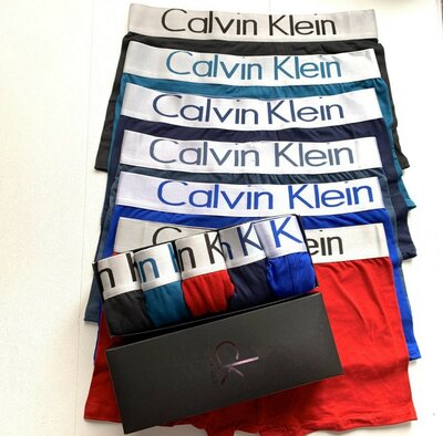 Трусы мужские Calvin Klein 5 штук в фирменной коробке