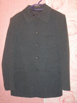 Лёгкий мужской пиджак / пальто . Размер 46-48. Супер качество Германия
