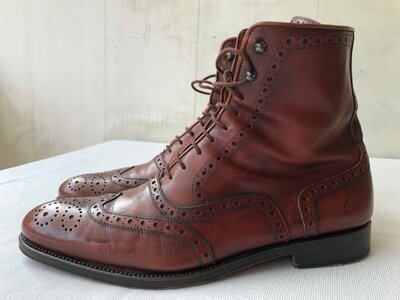 Оригинальные кожаные высокие ботинки Pollini Италия 