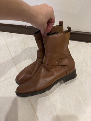 Женские кожаные карамельные ботинки деми 39 Kiomi
