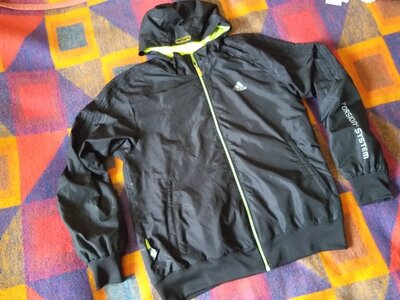 Спортивная куртка ветровка оригинал Adidas torsion system размер М