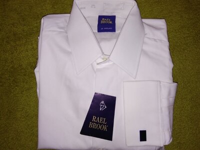 Новая белоснежная нарядная рубашка р-р L-XL