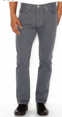 Большой размер новые джинсы оригинал Levi's 501 size 38 длина 115см.