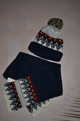 Продано: Комплект шапка шарф размер Л-М