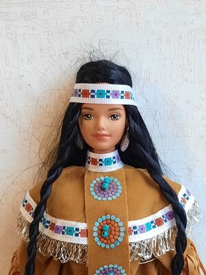 Продано: Барби DOLLS OF THE WORLD - Native American Barbie 1998