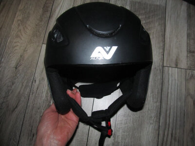 Auva шлем горнолыжный р. 56-58см