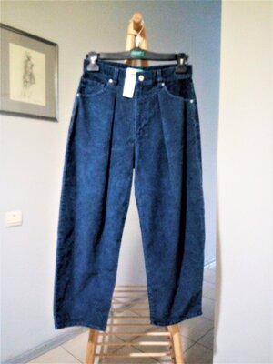 25, 26, рр трендовые джинсы баллоны, микровельвет, benetton