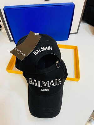 Продано: Брендовая,стильная мужская кепка Balmain,2 цвета