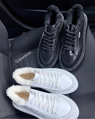 Стильные зимние натуральные кожаные женские кроссовки кеды Демисезонные зимние