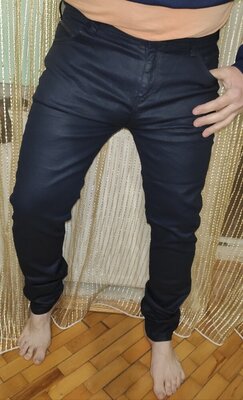 Стильние фирменние джинси брюки стрейч бренд.Zara.л-хл.
