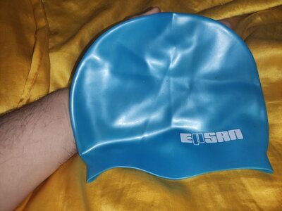 Спортивная фирменная шапочка для плавання...с-м-л-хл.унисекс