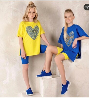 Продано: Костюм летний для девочек футболка туника лосины шорты тресы патриотический двойка патріотичний кост