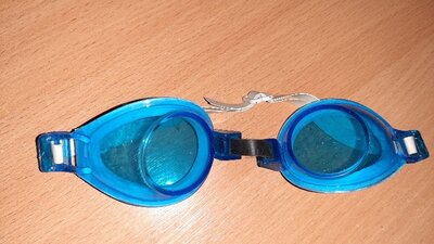 Продано: Очки для плаванья детские