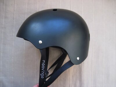 Продано: Moov'ngo 51-56 см защитный шлем для катания детский