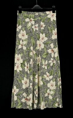Стильная юбка миди primark с цветочным принтом. размер uk16/eur44.