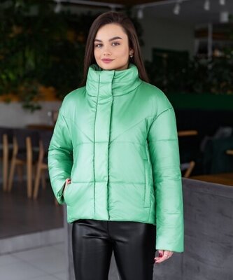 Куртка жіноча, світло-зелена
