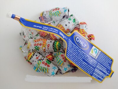 Продано: Австрия.шоколадные конфеты Only Снеговики в сетке 100 грамм