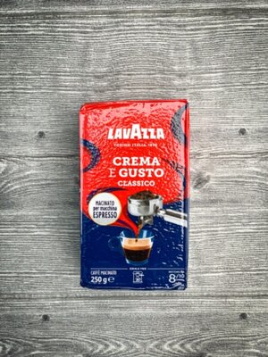Кофе Lavazza Crema e gusto Classico молотый для кофе машины 250 г. Италия