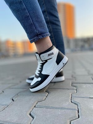 Кроссовки весенние унисекс мужские женские подростковые найк Джордан жорики Nike Air Jordan Retro