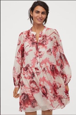 Продано: Повітряне плаття з шифону з квітковим принтом h&m шифонова сукня