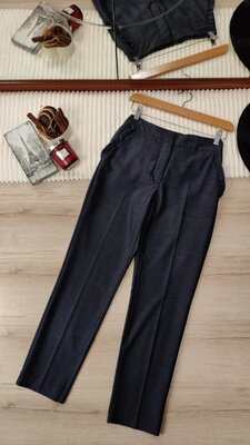 Класичні вузькі брюкі зі стрілками Zara p M