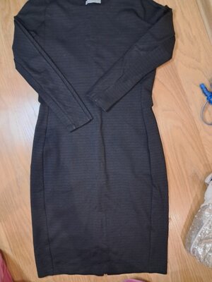 Чорна сукня Олівець приталена, по фігурі. Розмір 44-46