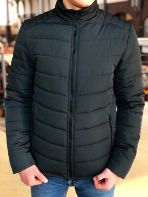 Продано: Мужская стеганая куртка весна-осень