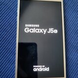 Смартфон Самсунг Galaxy J5 6